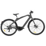 Grijze ENGWE MapFour N1 Pro elektrische fiets met middenmotor en lichtgewicht frame, geschikt voor fatbike-rijden.