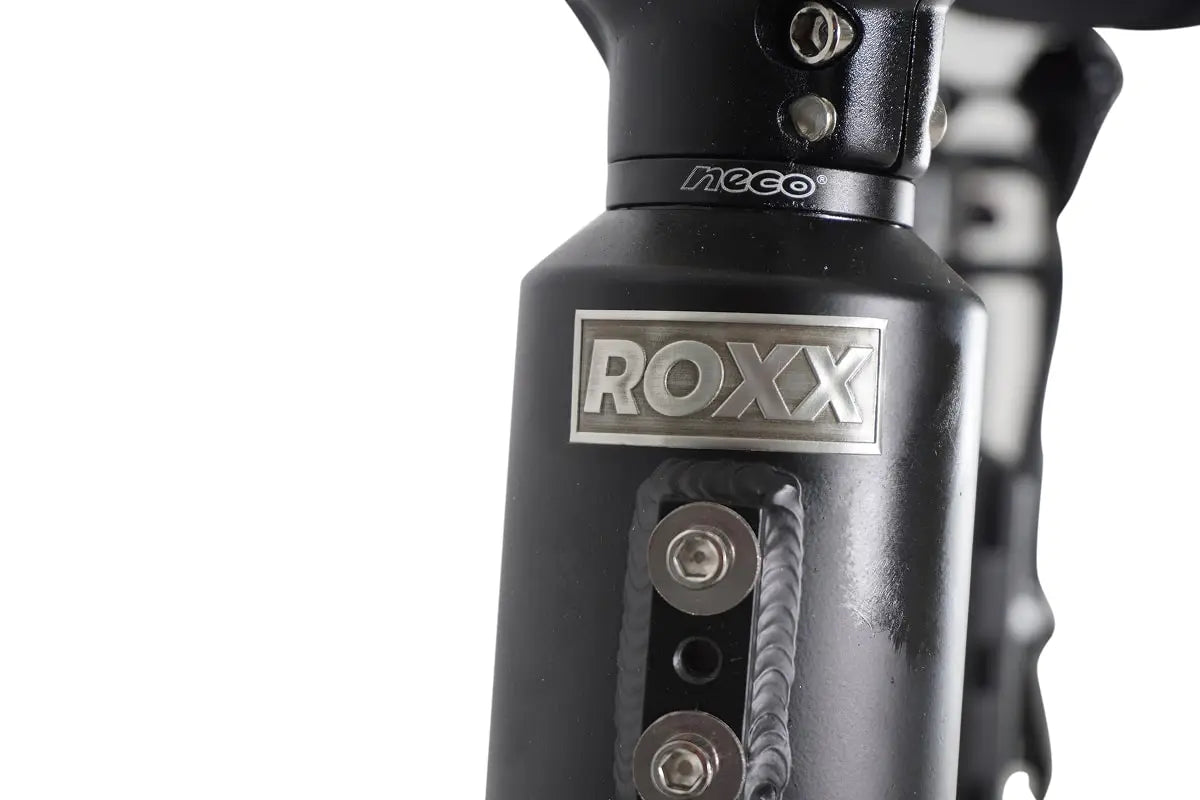 Elektrische fiets Roxx RX1+ van Roxx Bike in de doos, klaar voor montage en gebruik.