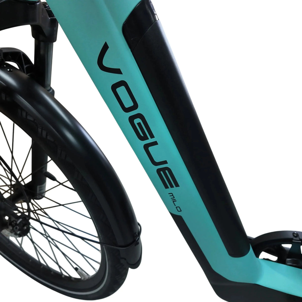 Vogue Milo Blauw luxe e-bike met riemaandrijving, Bafang motor en oplaadbare accu op de afbeelding.