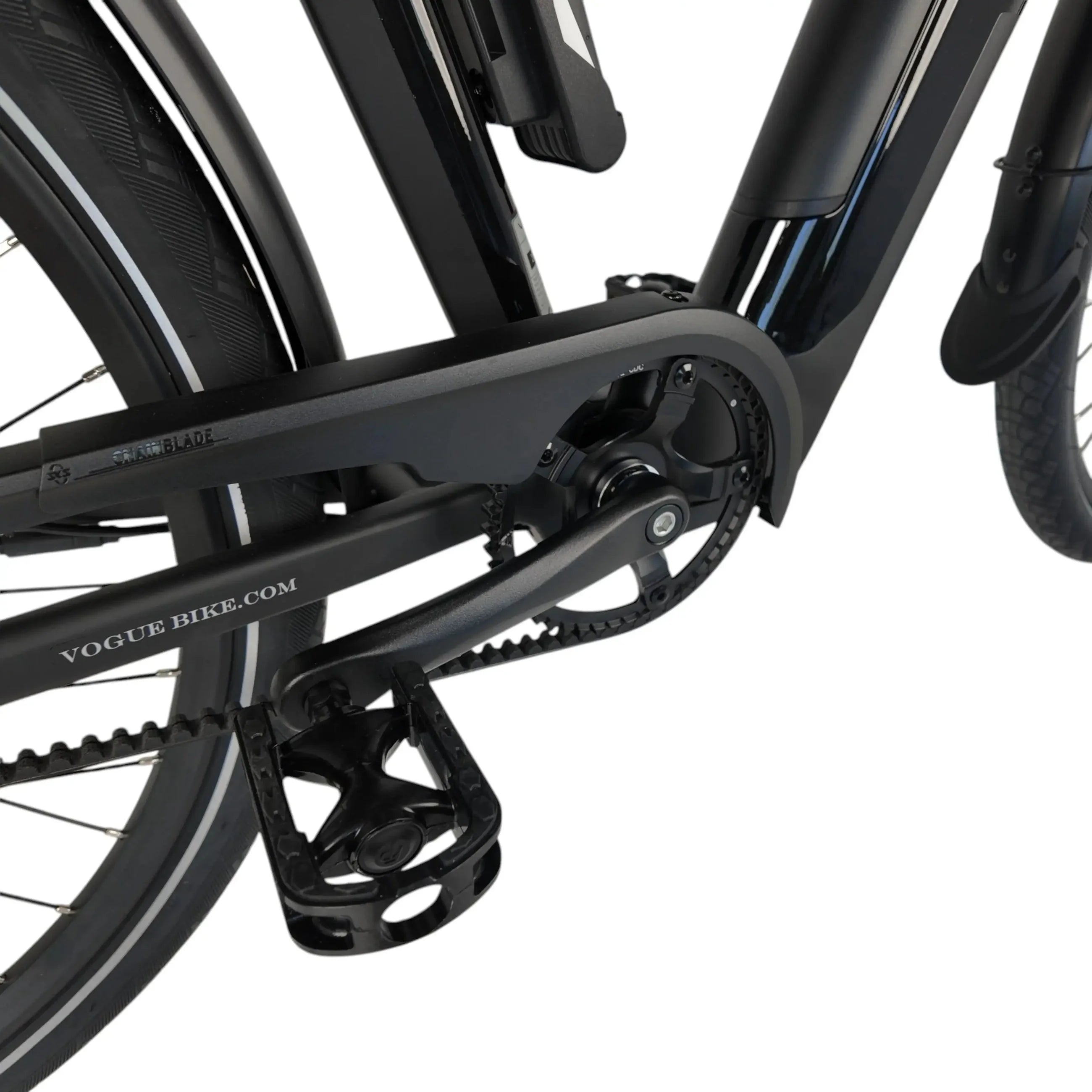 Vogue Milo Man Zwart e-bike met riemaandrijving en onderhoudsarme motor, geschikt voor comfortabel en efficiënt fietsen.