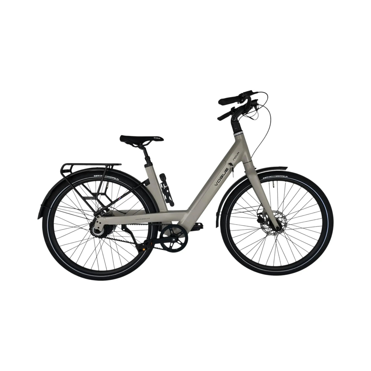 Vogue Nova grijze elektrische fiets met lage instap en comfortabele zithouding, geschikt voor stadsritten en recreatief gebruik