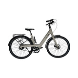 Vogue Nova grijze elektrische fiets met lage instap en comfortabele zithouding, geschikt voor stadsritten en recreatief gebruik