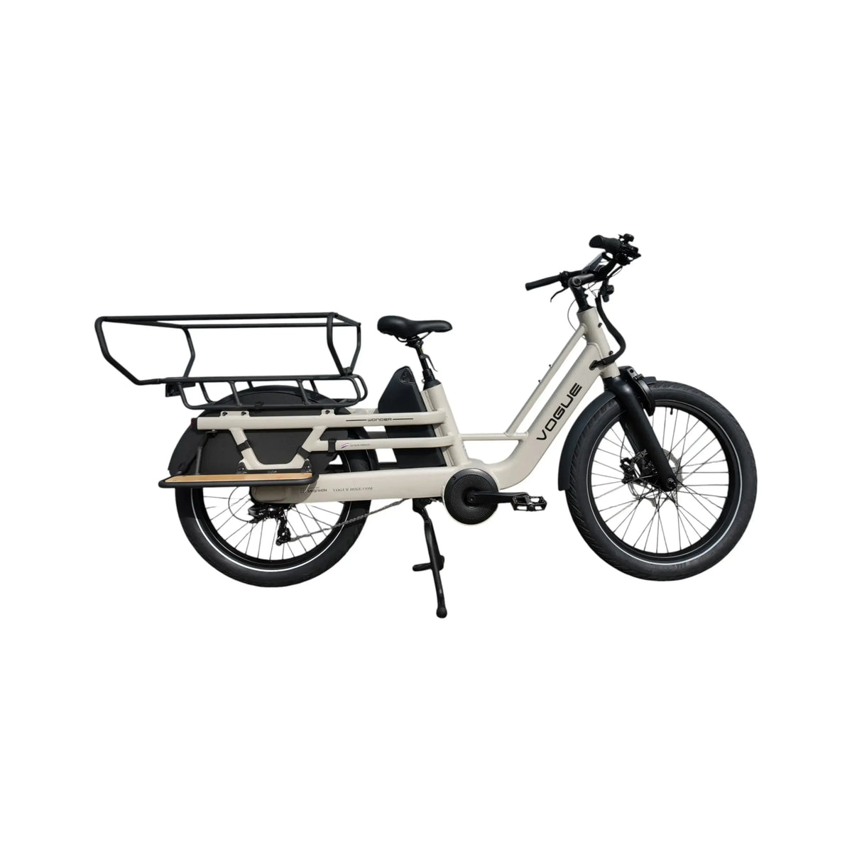 Vogue Wonder Fashion grijze elektrische longtail e-bike voor gezinnen, zichtbaar in doos, klaar voor gebruik.