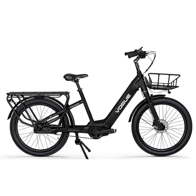 Zwarte Vogue Avalanche Matt e-bike met Shimano middenmotor, frame en aandrijving zichtbaar in de afbeelding.